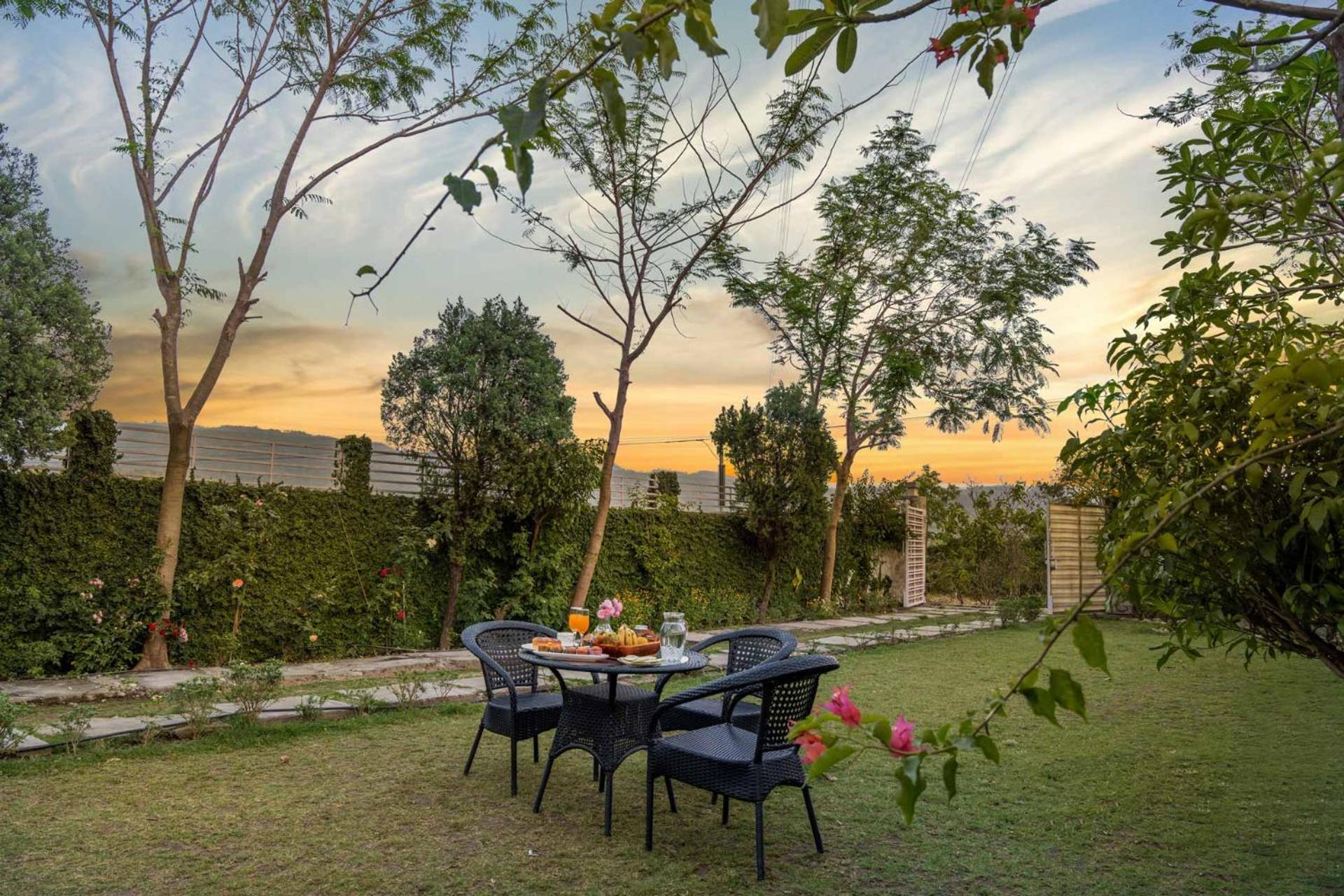 Vista Divine By Veo - Part Of Stayvista Rishīkesh Екстериор снимка
